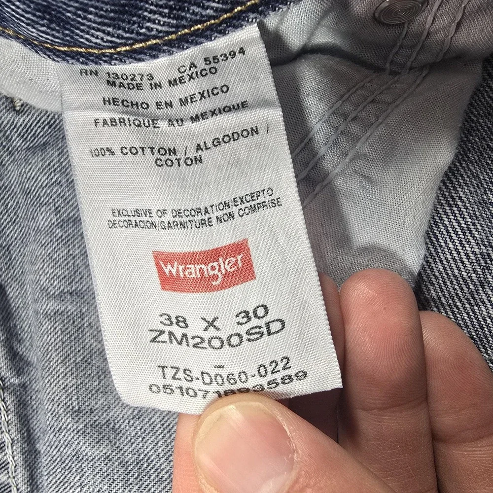 Wrangler Authentics Jeans Mens 38x30‎ Light Wash Blue Straight Leg Denim